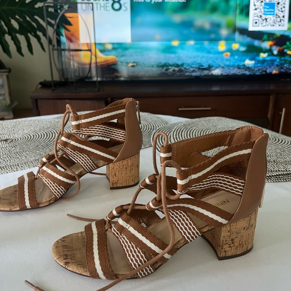 Nine West Caramel/white Cork Strappy Heels Sz 8